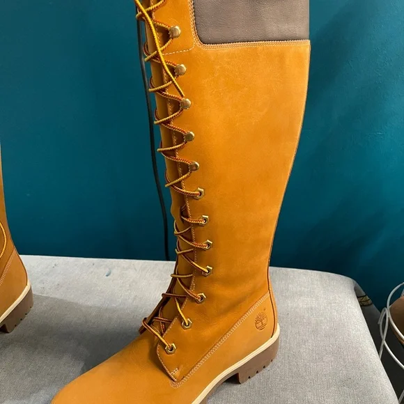 14” Timberland Women's Lace Up High Boots, 9.5 Wheat Nubuck, Construction - Picture 4 of 10